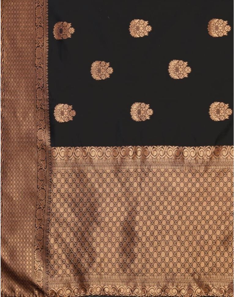 Having Jacquard Silk Fabric With Unstitched Blouse Piece