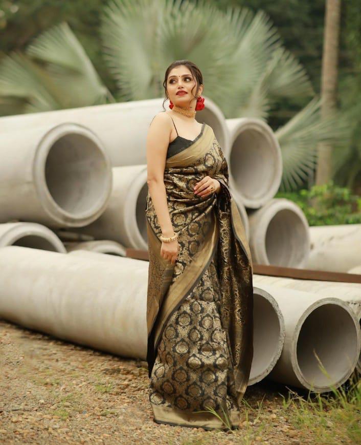 Banarasi Silk Saree with Intricate Zari Work, Unstitched Blouse Piece, Festive & Wedding Wear (Black)