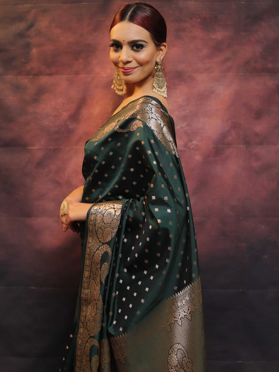 New Trendy Dark Green Marvellous Soft Banarasi Silk Saree With Unique Blouse Piece