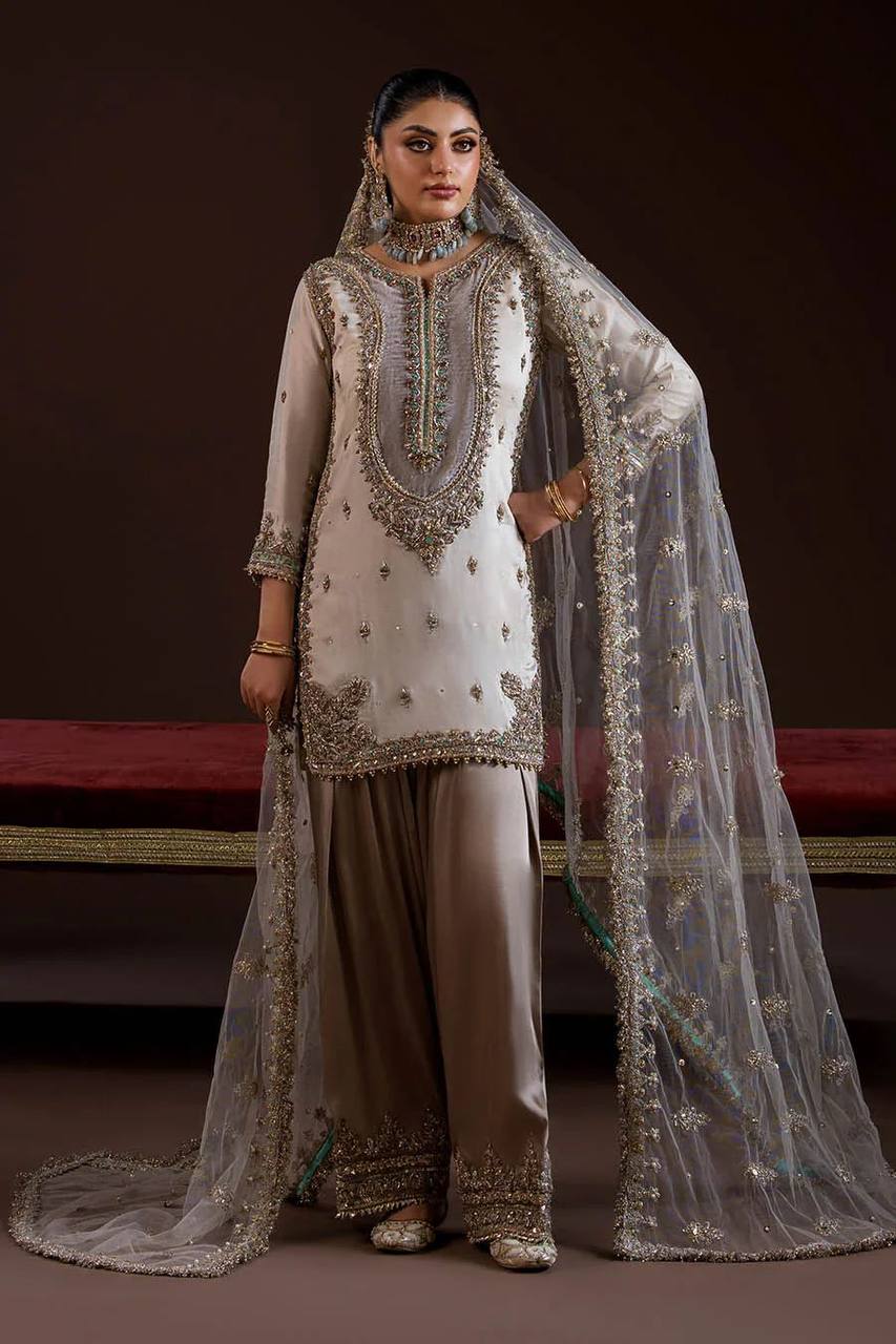 Nooré Crape Silk Sequin Embroidered 3-Piece Set