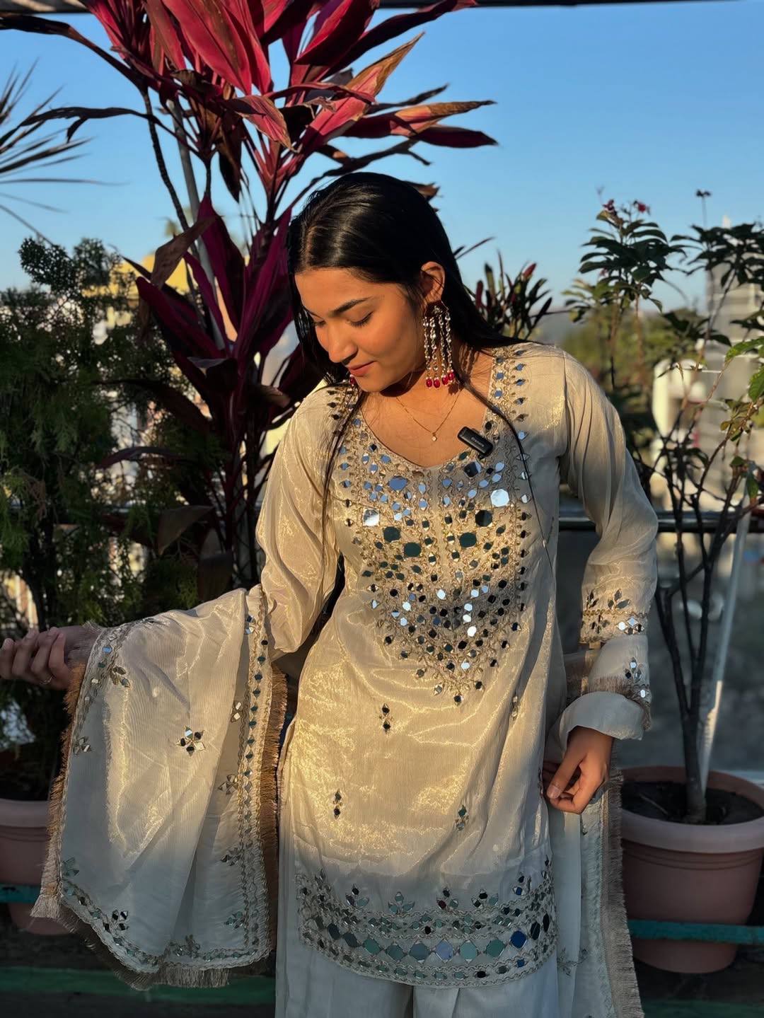 Zariya Real Mirror Embroidered Georgette 3-Piece Set