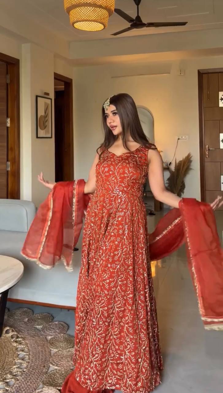 Aurevina Faux Georgette Gown Set