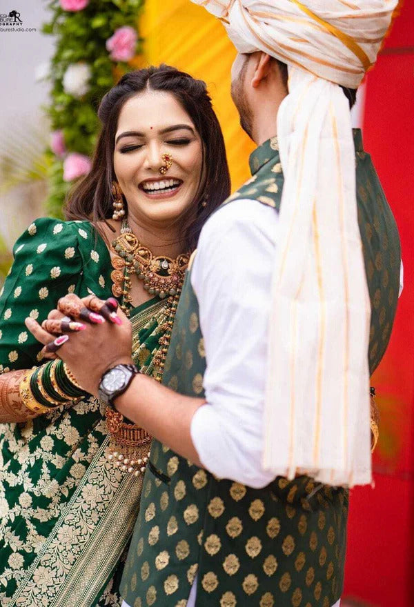 Checkered Bollywood Jacquard, Art Silk Saree (Green)