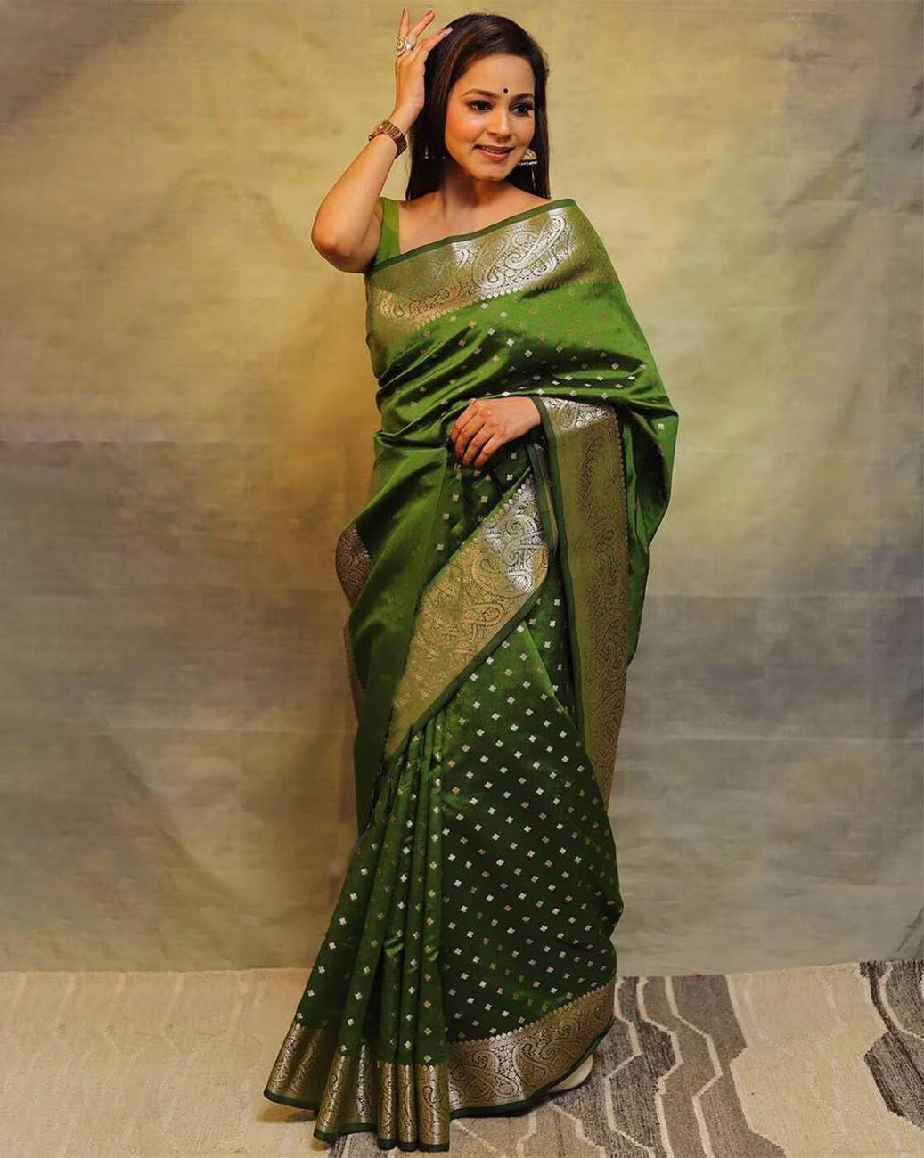 Embellished Saree with Zari Border