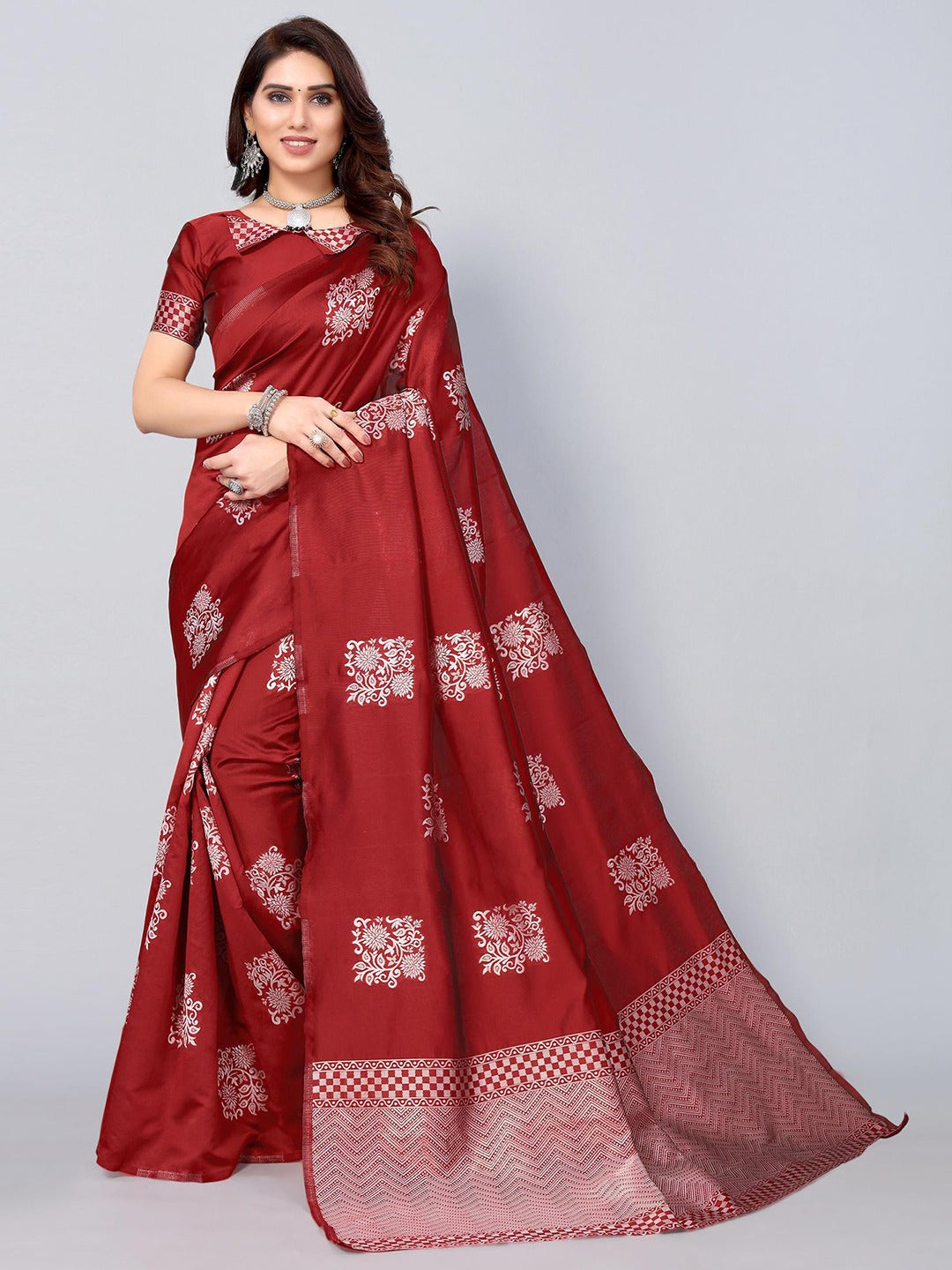 Floral Woven Design Zari Kanjeevaram Saree (Maroon)