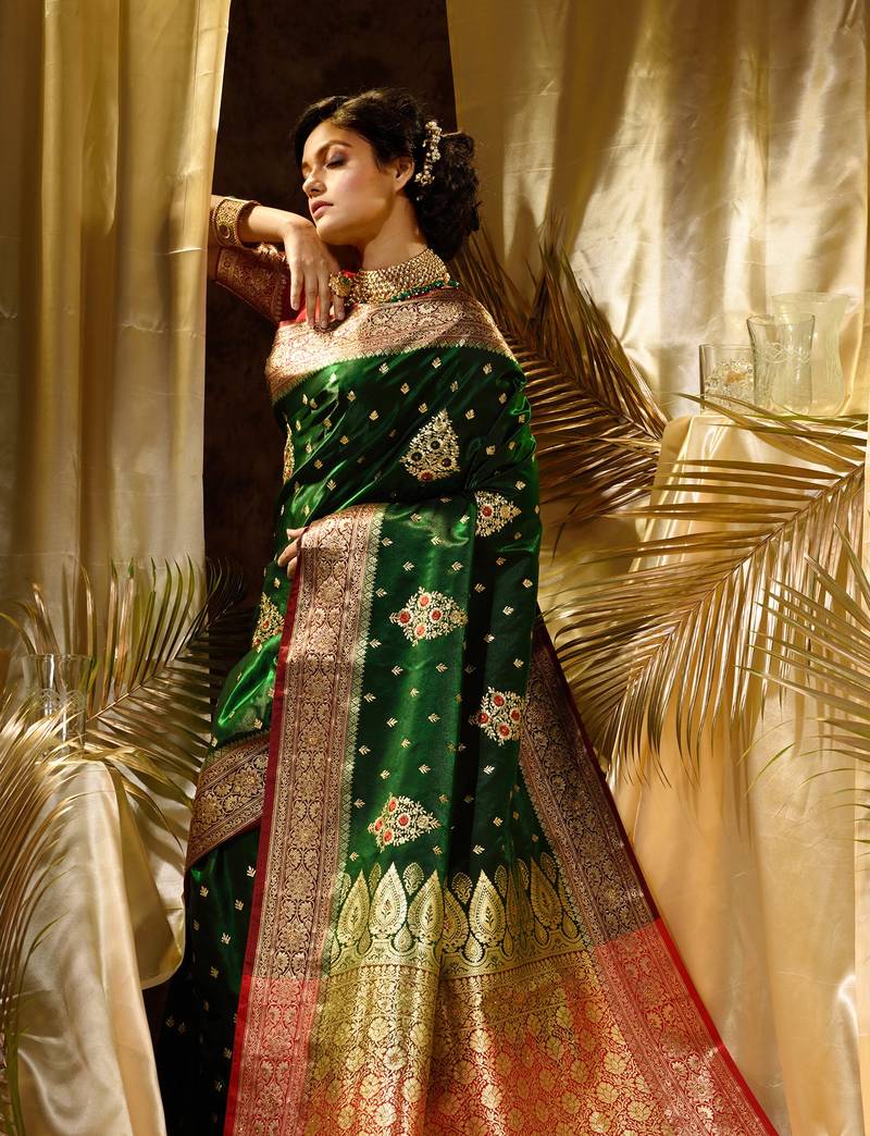 Kanjeevaram Saree with Contast Border