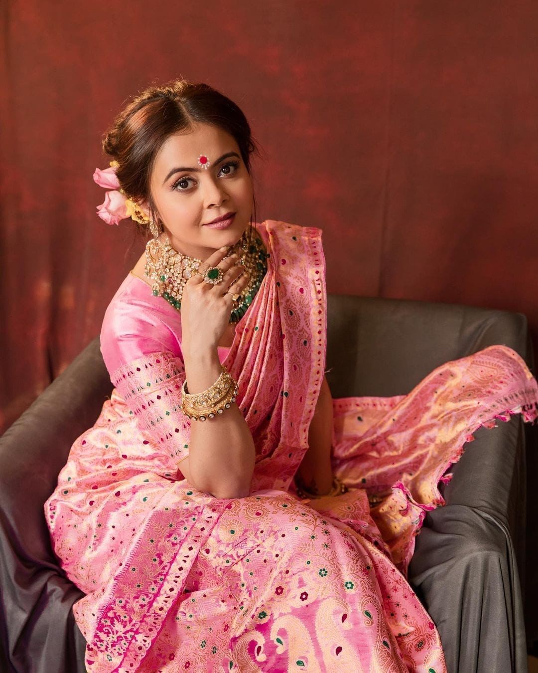 NEW PINK SAREE FOR WOMAN