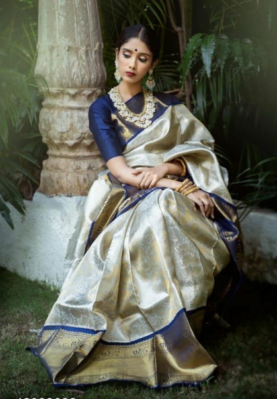 Paisley Banarasi Jacquard Saree  (Cream)