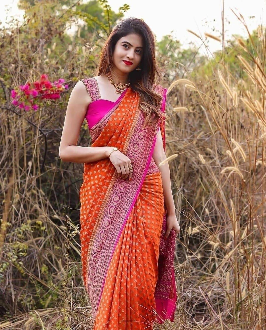 Self Design Kanjivaram Jacquard Saree  (Orange)