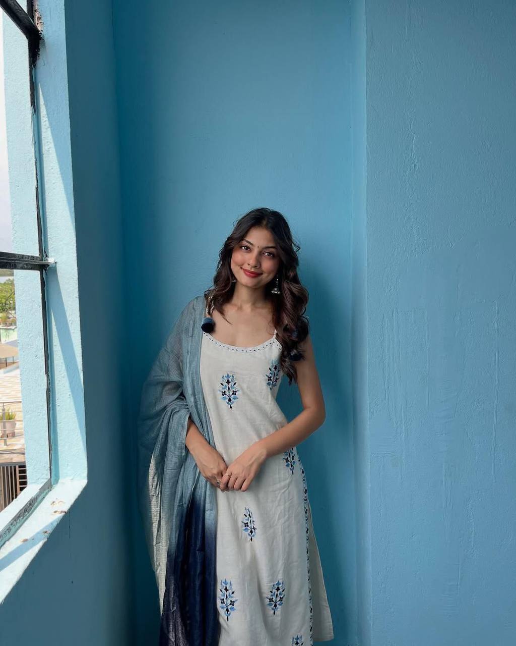 Stripped Kurti Pant Set with Embroidery & Printed Dupatta