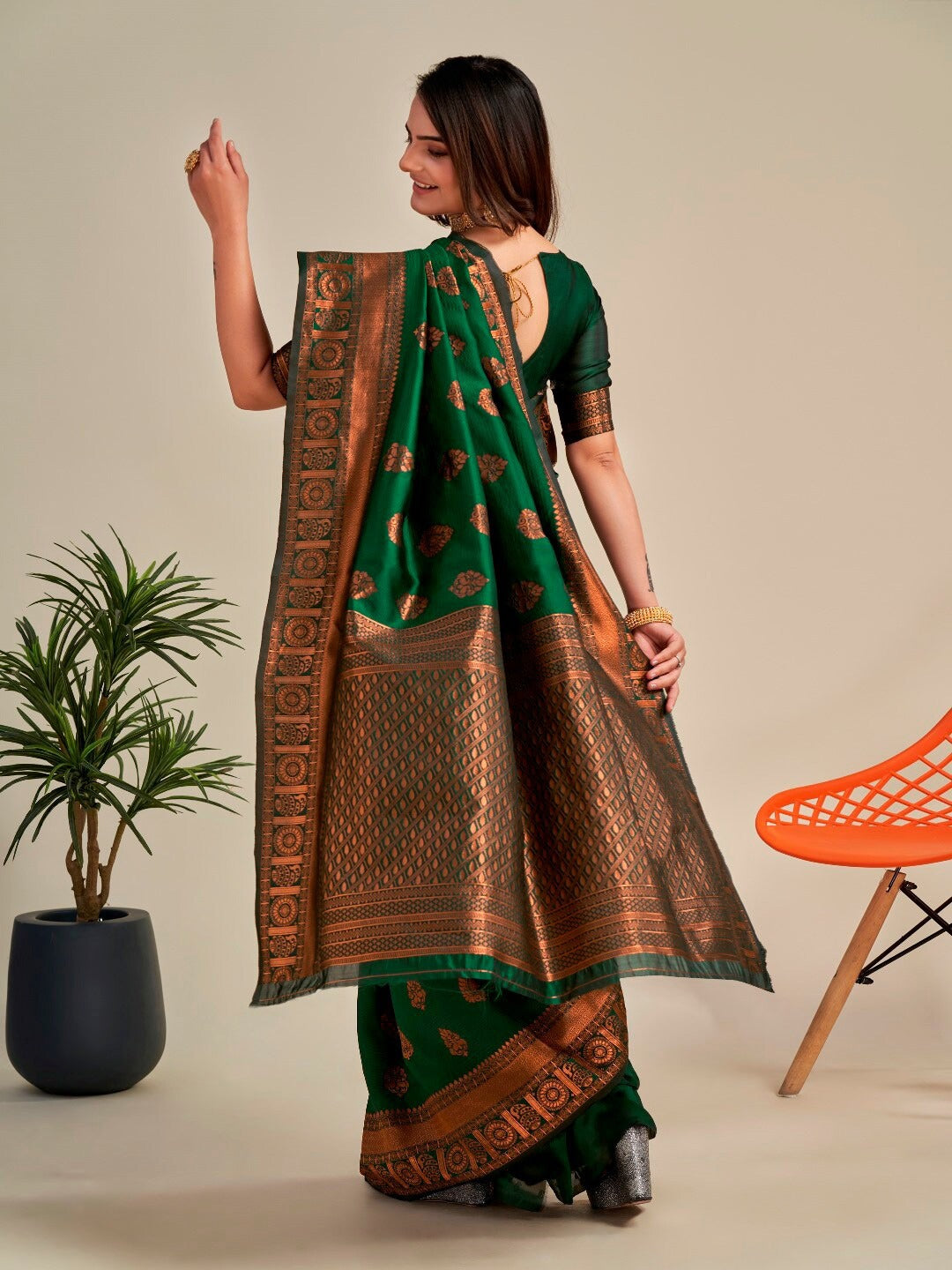 Tradional Partyware Banarasi Silk Saree With Blause