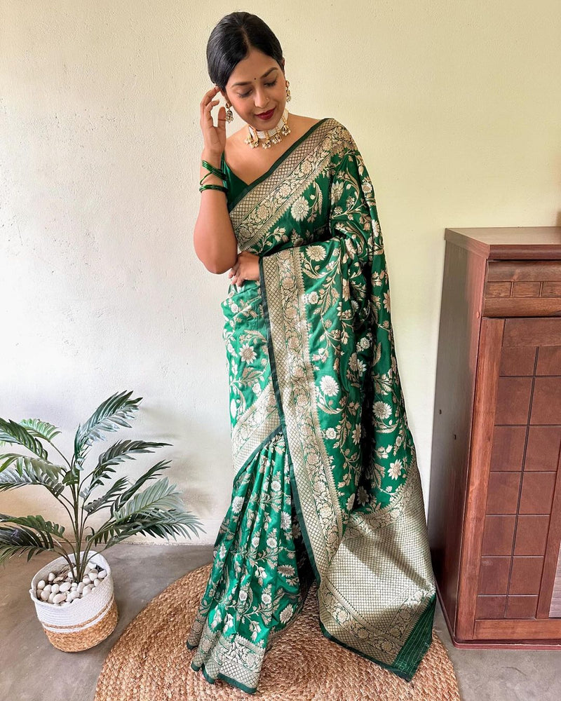 Women Banarasi Silk Saree