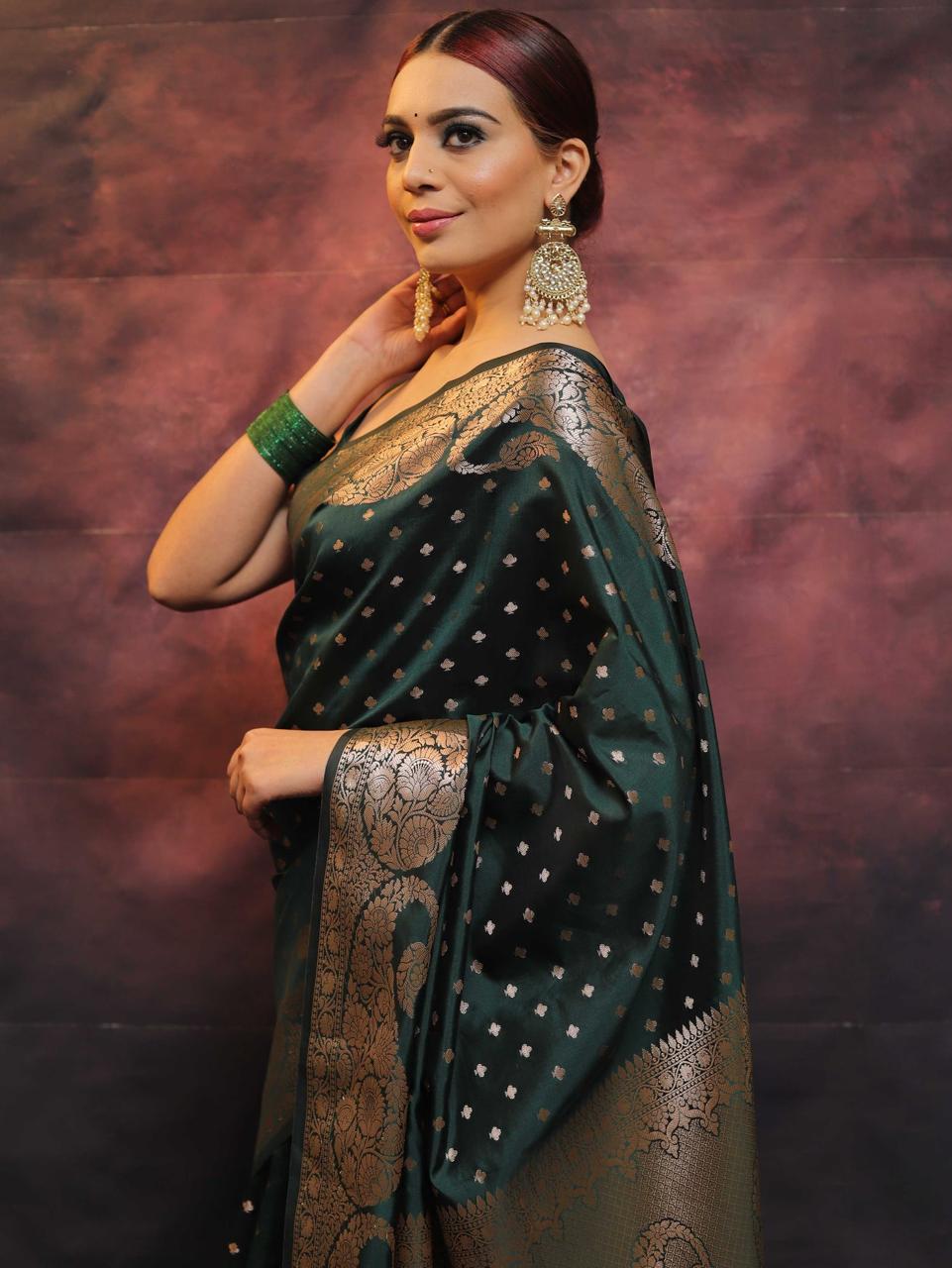 Woven Assam Silk Art Silk Saree  (Dark Green)