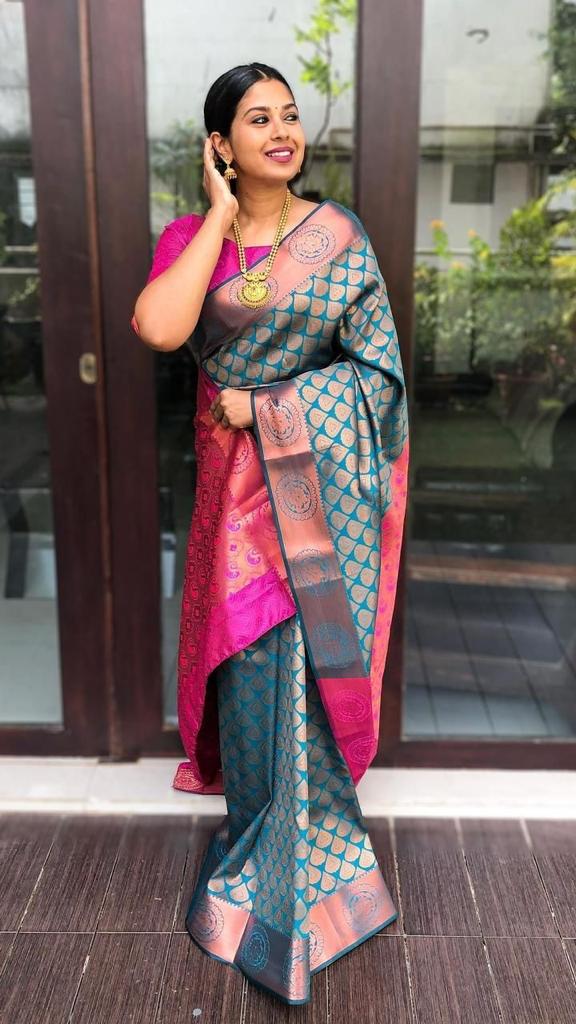 Woven Design Zari Pure Silk Banarasi Saree