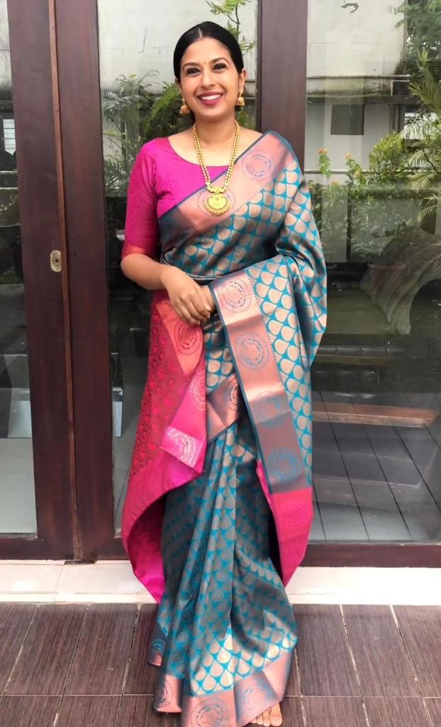 Woven Design Zari Pure Silk Banarasi Saree