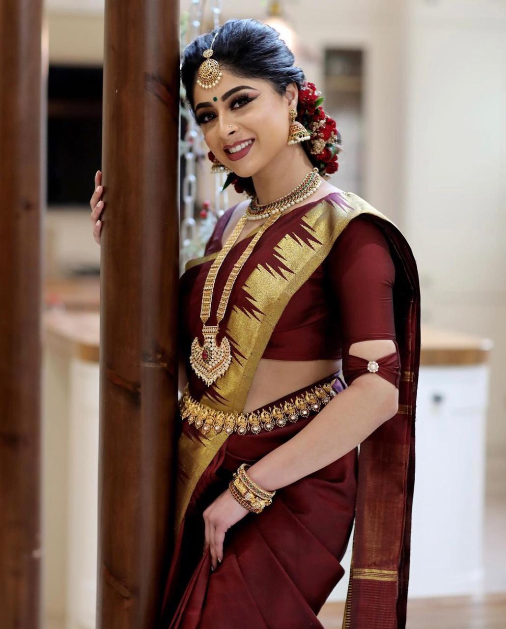 Woven Kanjivaram Pure Silk Saree (Maroon)