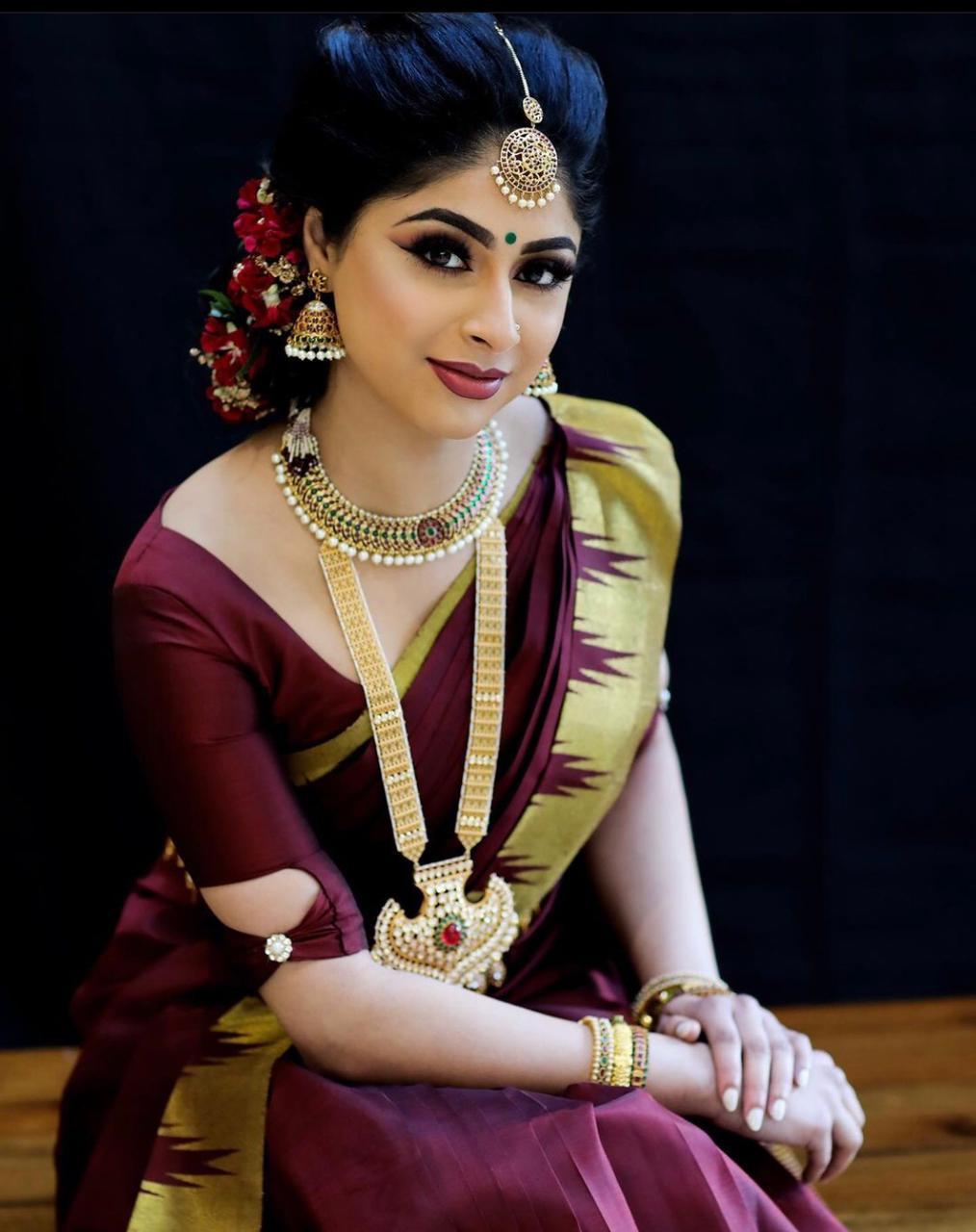 Woven Kanjivaram Pure Silk Saree (Maroon)