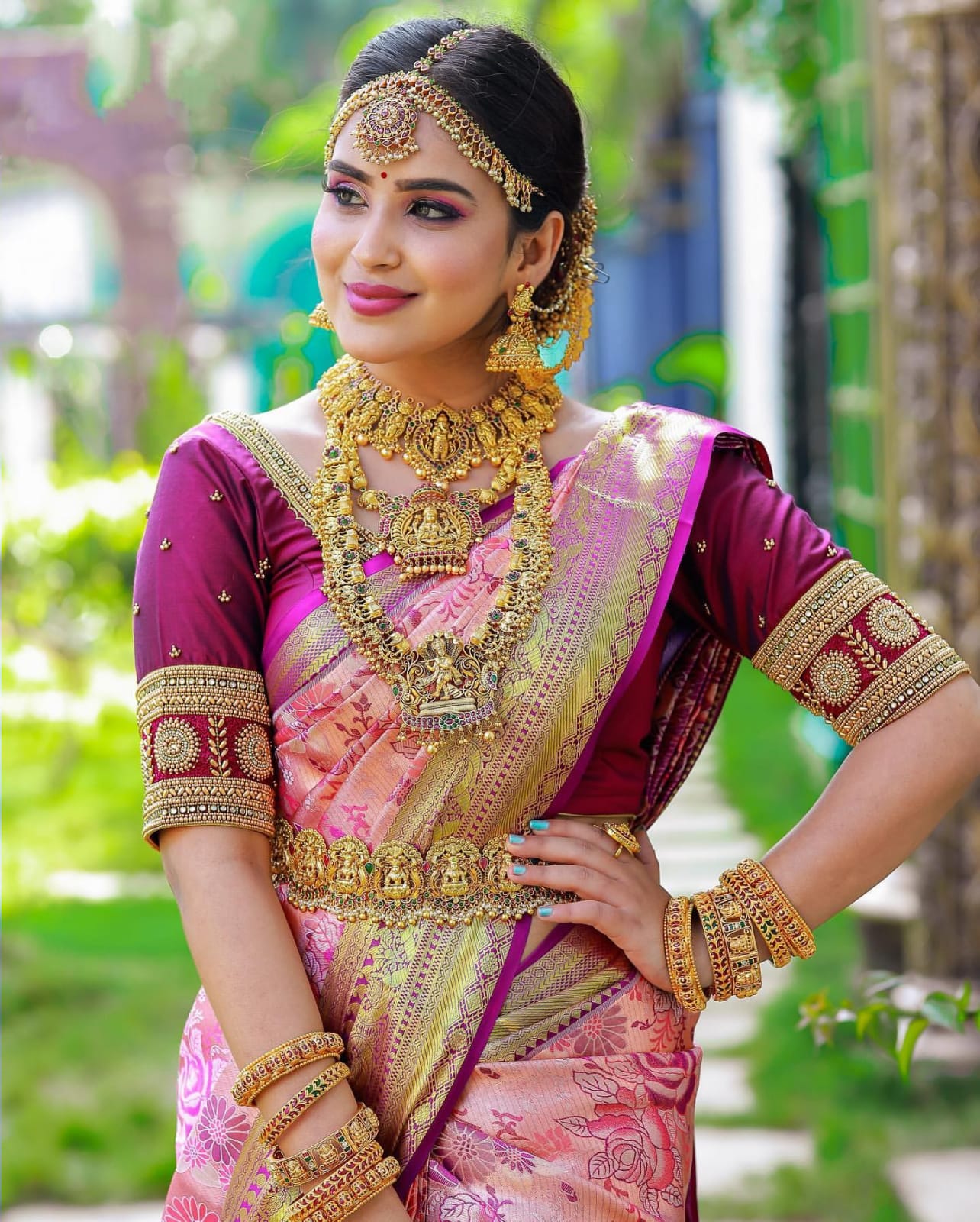 Woven Kanjivaram Pure Silk Saree (PINK)