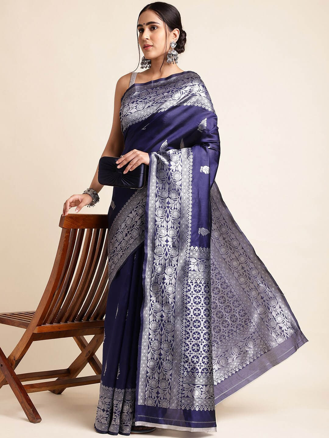 Woven Kanjivaram Pure Silk & Art Silk Saree (Blue)
