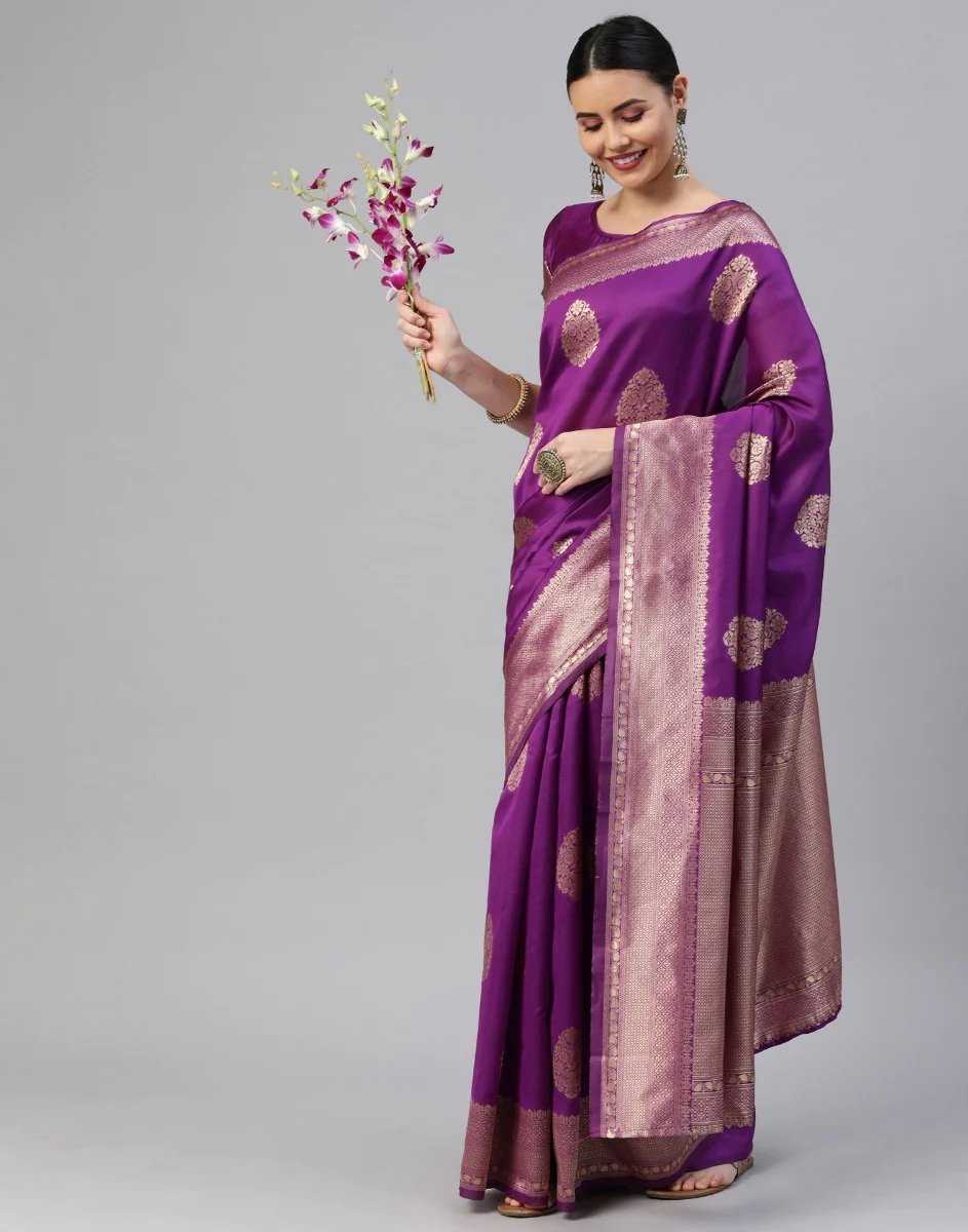 Woven Kanjivaram Silk Blend Saree  (Purple)