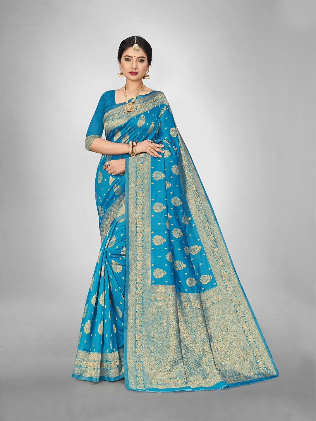 Woven Kanjivaram Silk Blend Saree