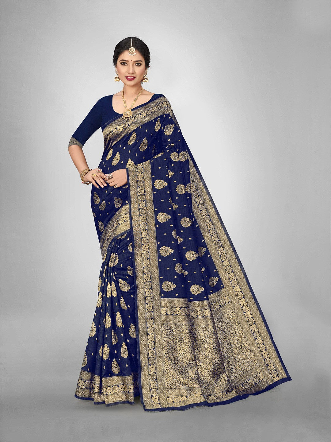 Woven Kanjivaram Silk Blend Saree