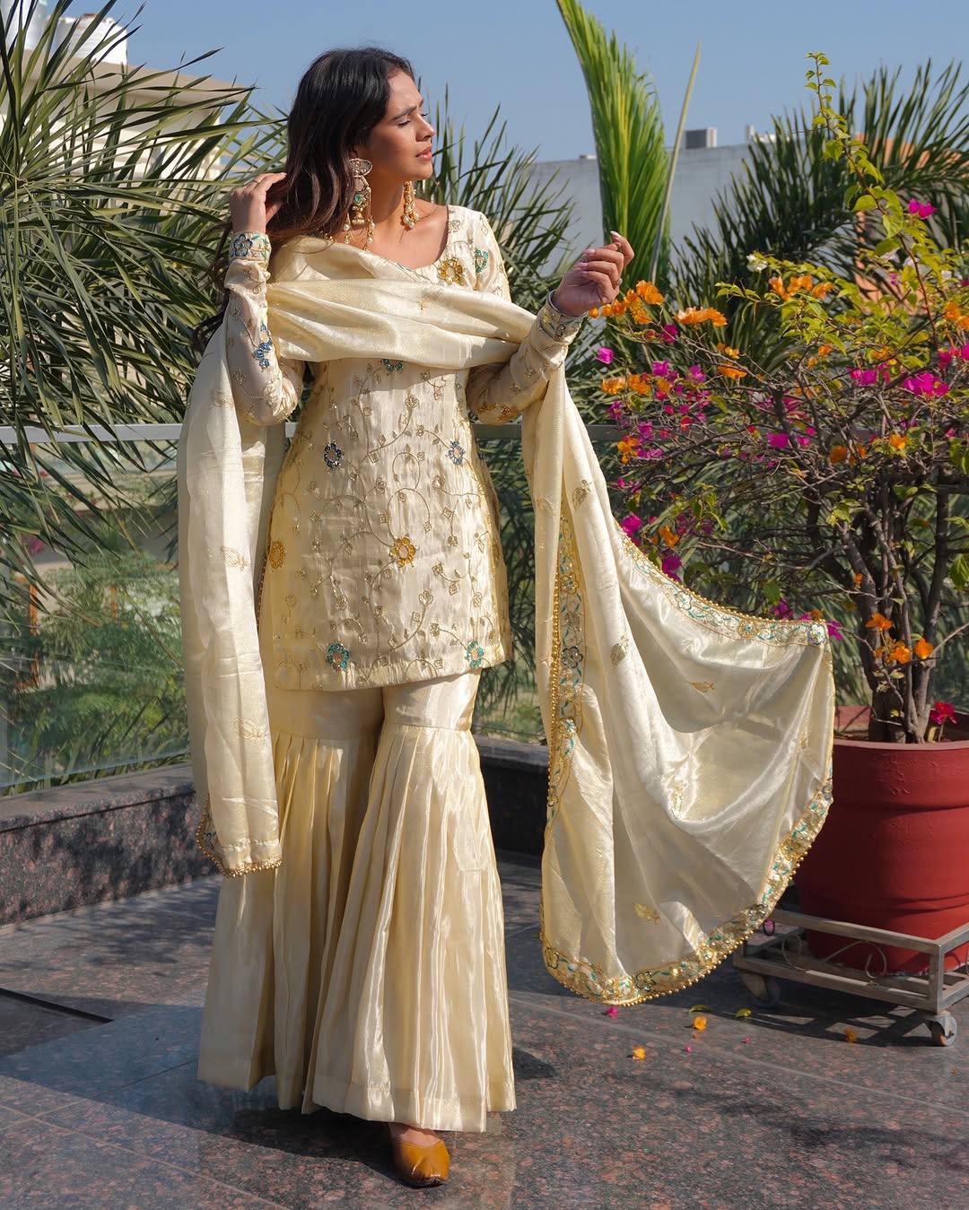 Nooré Chinnon Embroidered Sharara Set