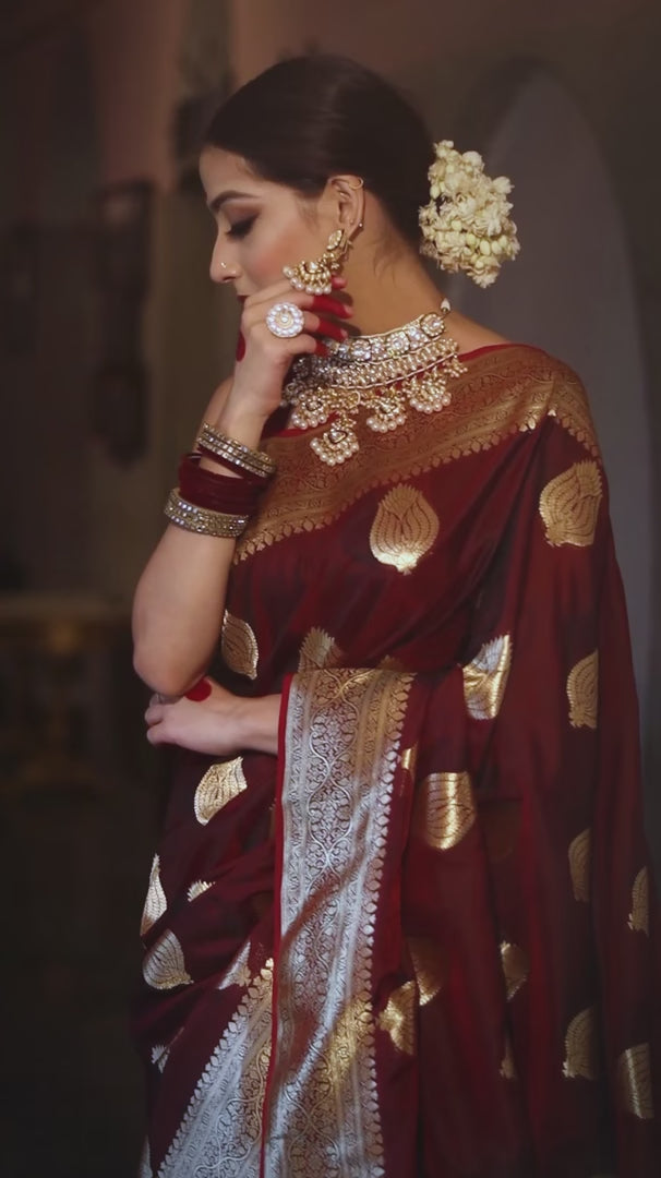 Woven Kanjeevaram Jacquard Traditional Saree